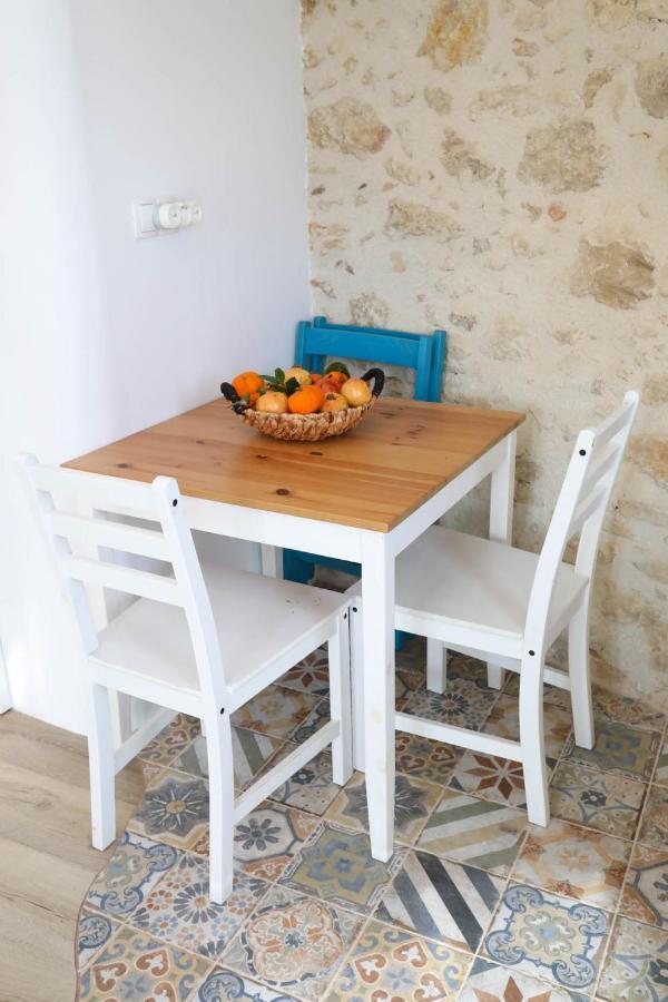 Ravi Boutique Home - 1 Minute Walk From Beach Kalyves Exterior foto