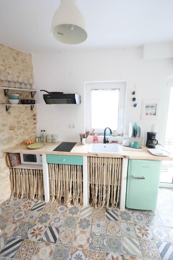 Ravi Boutique Home - 1 Minute Walk From Beach Kalyves Exterior foto