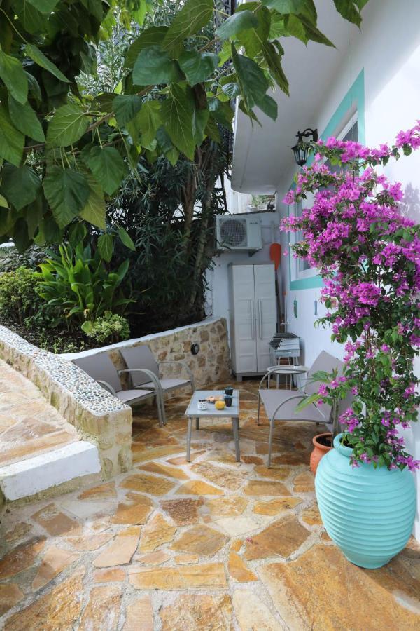 Ravi Boutique Home - 1 Minute Walk From Beach Kalyves Exterior foto